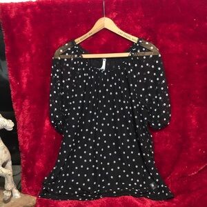 Leo & Nicole Black an White Polka Dot Top